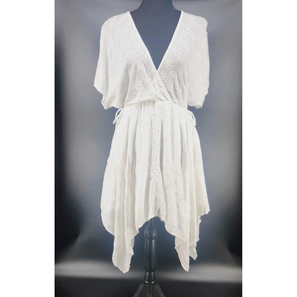 Lovestitch White Eyelet Dress Handkerchief Hem Floral Embroidery M Boho Indie